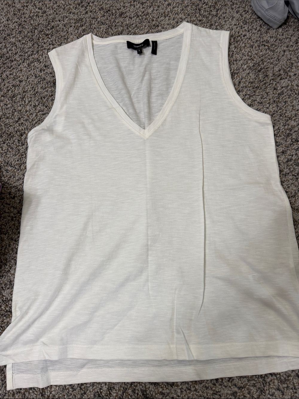 Theory small white tank top
